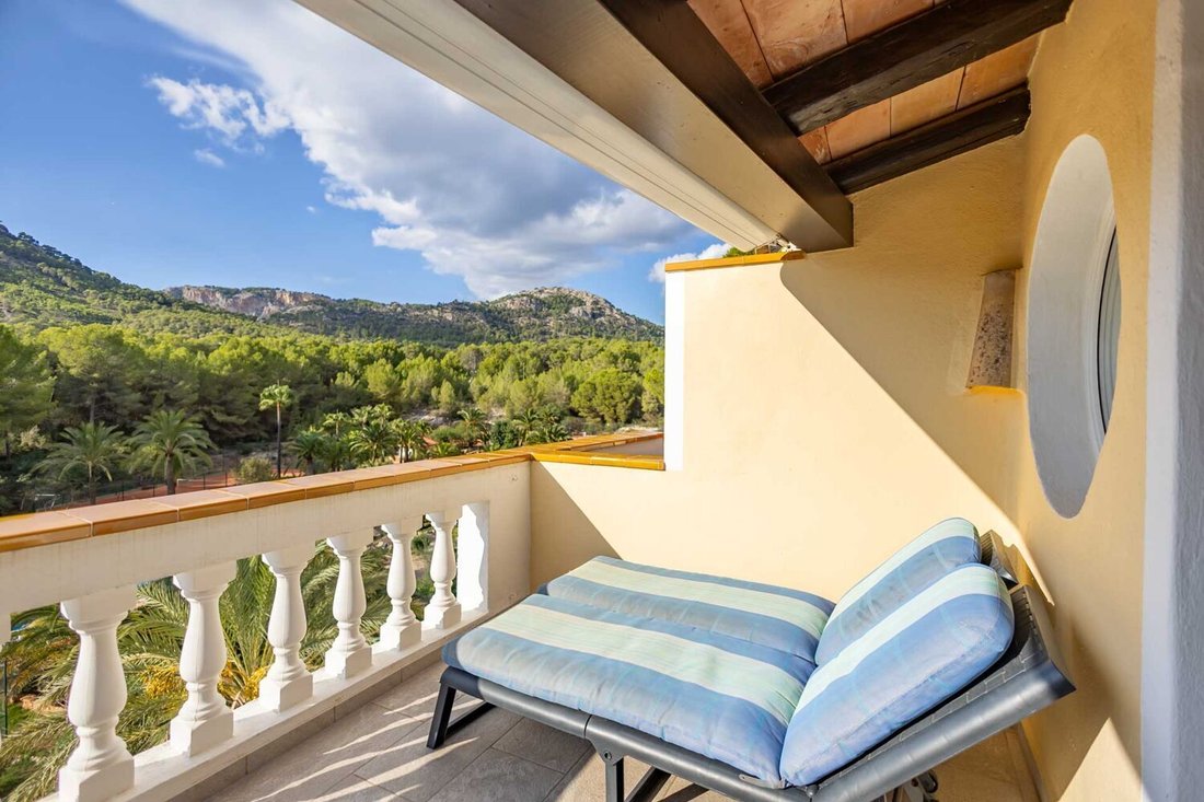 Penthouse in Cala Fornells, Calvia, Balearic Islands 2 - 19104996