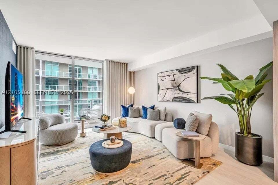 Condo in Miami, Florida, United States 3 - 19103782