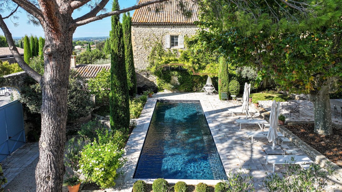 Maison à Nevons-route d'Apt, L'Isle-sur-la-Sorgue, France 2 - 19104993