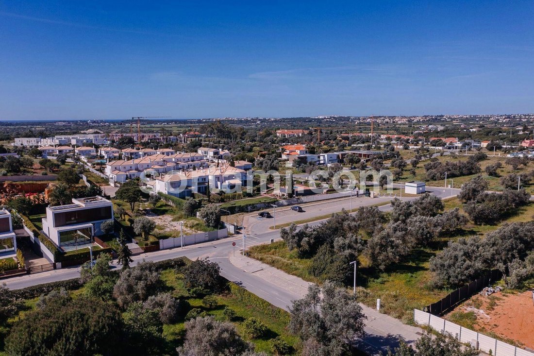 Land in Quarteira, Algarve, Portugal 3 - 19105253