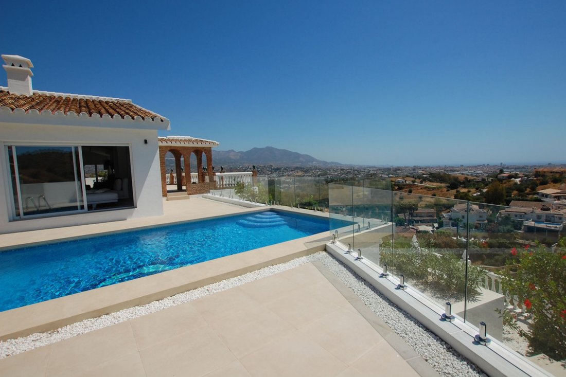 Villa in Mijas, Andalusien, Spanien 1 - 14931304