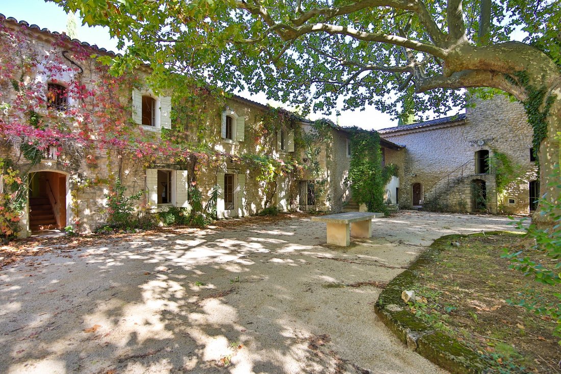 Maison à Joucas, Provence-Alpes-Côte d'Azur, France 3 - 19104987