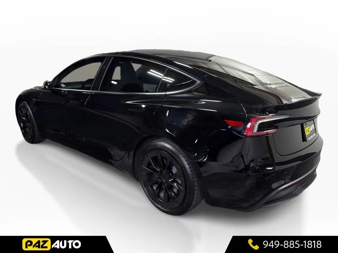 Sedan in Laguna Hills, CA, United States 3 - 19105744