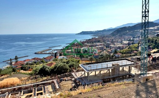 Apartamento en Santo Stefano al Mare, Liguria, Italia 1