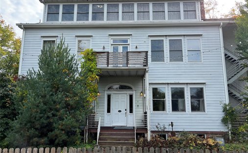 House in Beacon, New York, United States 1