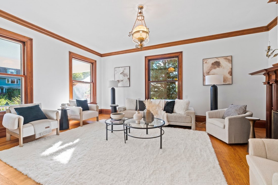 House in Newton, Massachusetts, United States 3 - 19105569