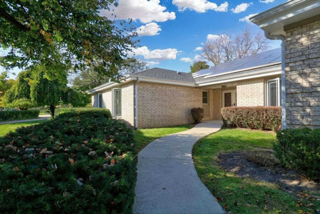 House in Northbrook, Illinois, United States 3 - 19104709