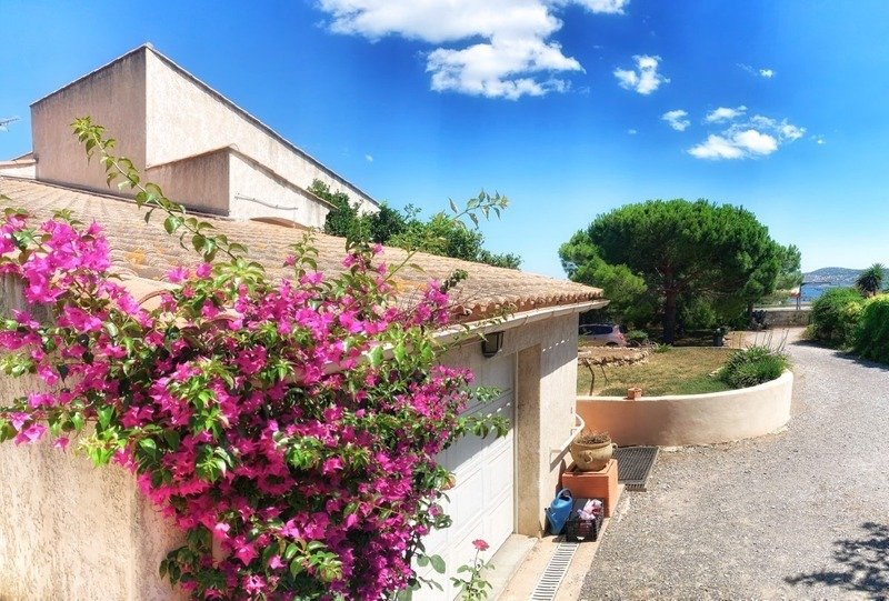 Villa en Bouzigues, Occitania, Francia 4 - 19105356