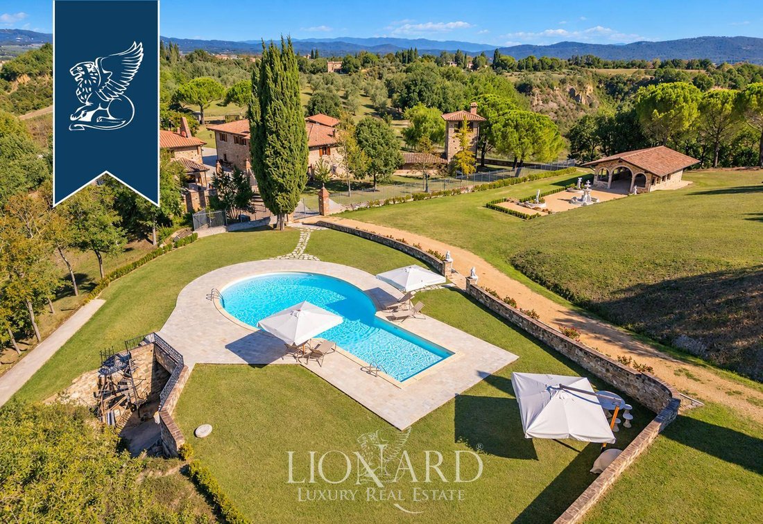 Villa in Asciano, Tuscany, Italy 5 - 18367259