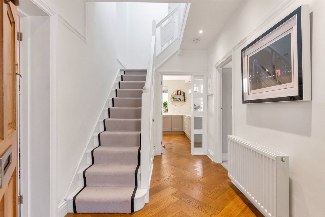 Haus in Whitton, Richmond am Thames, England 5 - 19103656