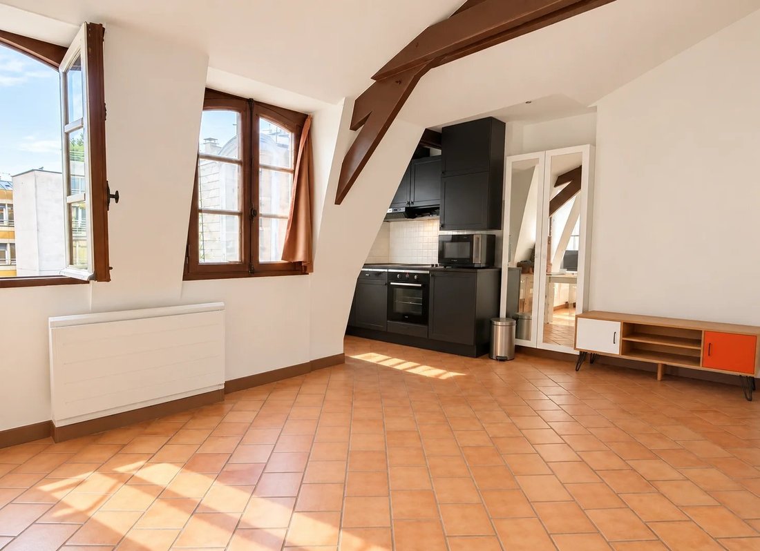 Apartment in Arts et Métiers, Paris 3e Arrondissement, Paris 3 - 19007552