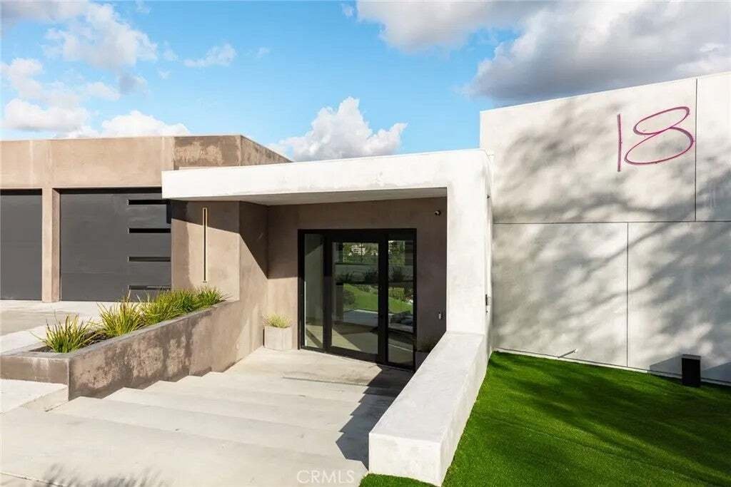House in Bell Canyon, California, United States 3 - 19104603