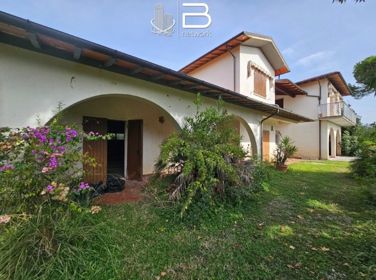 Villa à Pietrasanta, Toscane, Italie 3 - 15830610