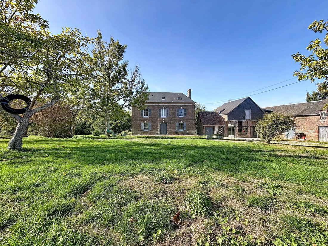 Finca en Livarot-Pays-d'Auge, Normandía, Francia 1 - 19105399