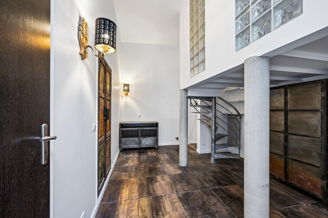 Apartment in Saint Germain l'Auxerrois, Paris 1er Arrondissement, Paris 2 - 19106425