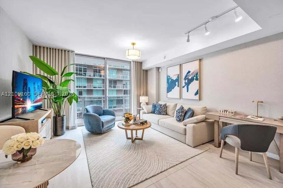 Condo in Miami, Florida, United States 2 - 19103782