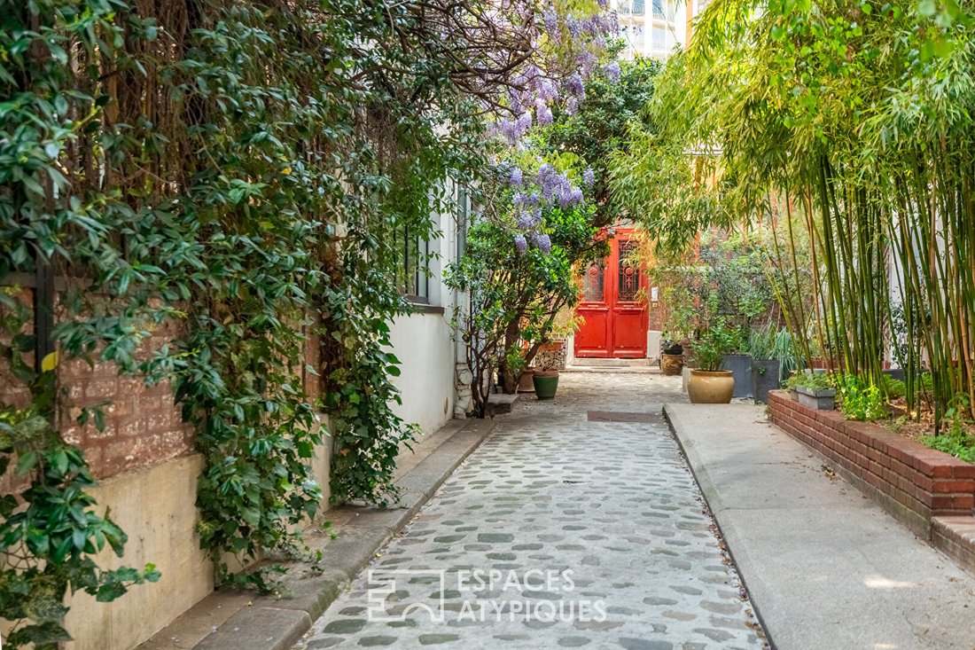 Apartment in Grange Aux Belles-Terrage, Paris 10e Arrondissement, Paris 2 - 19105652
