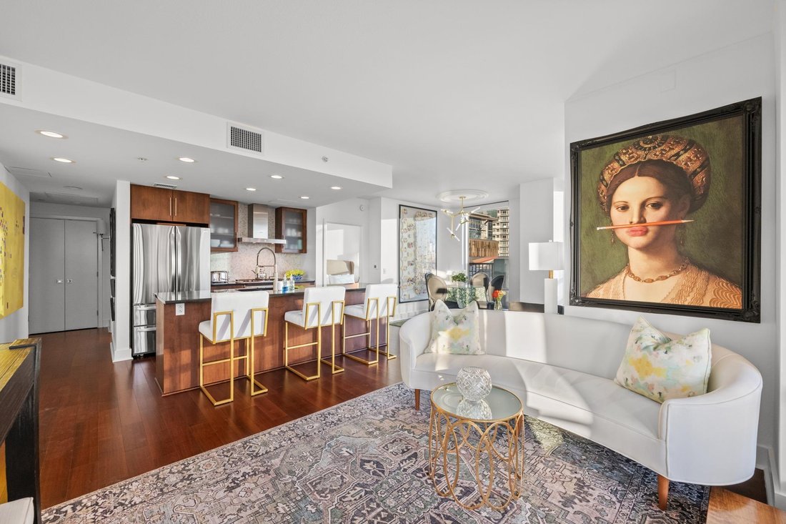 Condo in Austin, Texas, United States 5 - 19104352