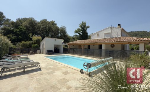Apartment in Garéoult, Provence-Alpes-Côte d'Azur, France 1