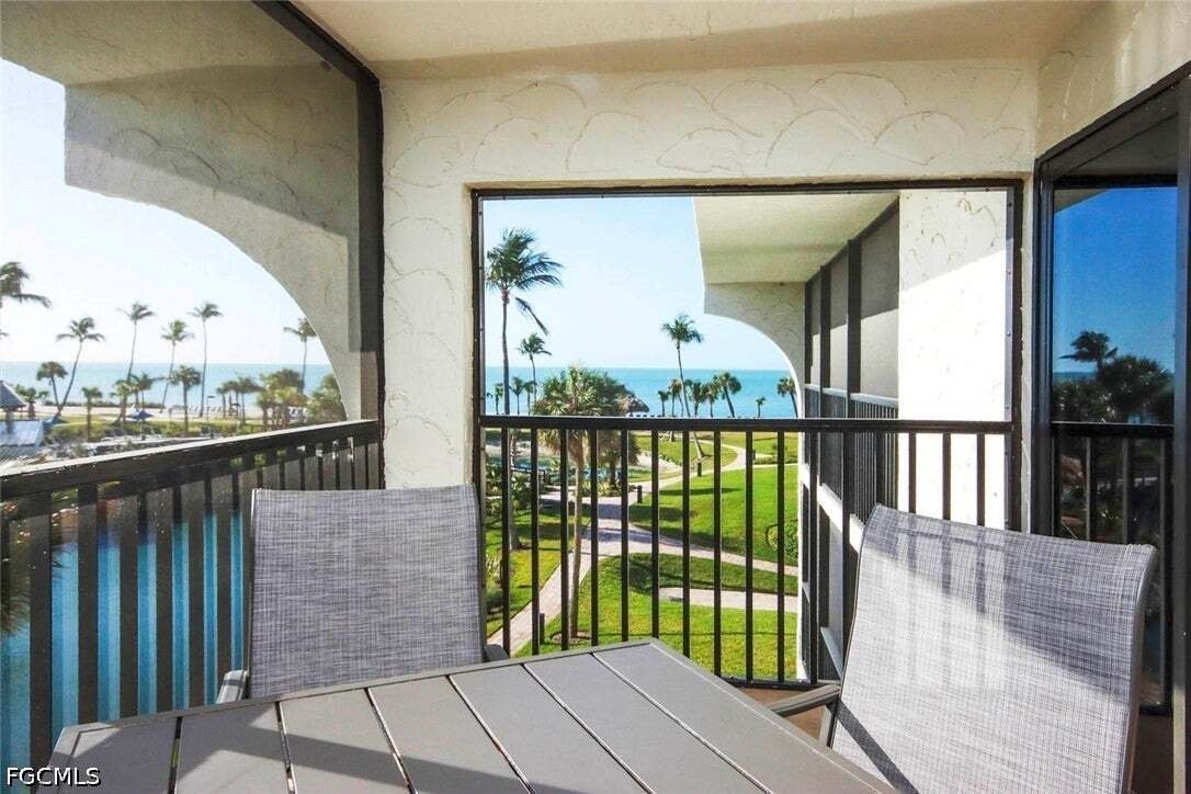 Condo in Sanibel, Florida, United States 5 - 19103805