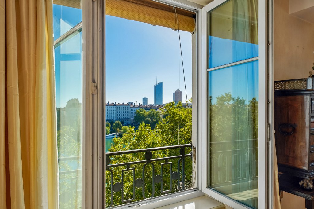 Appartement à Terreaux, Lyon 1er Arrondissement, Lyon 3 - 19103776