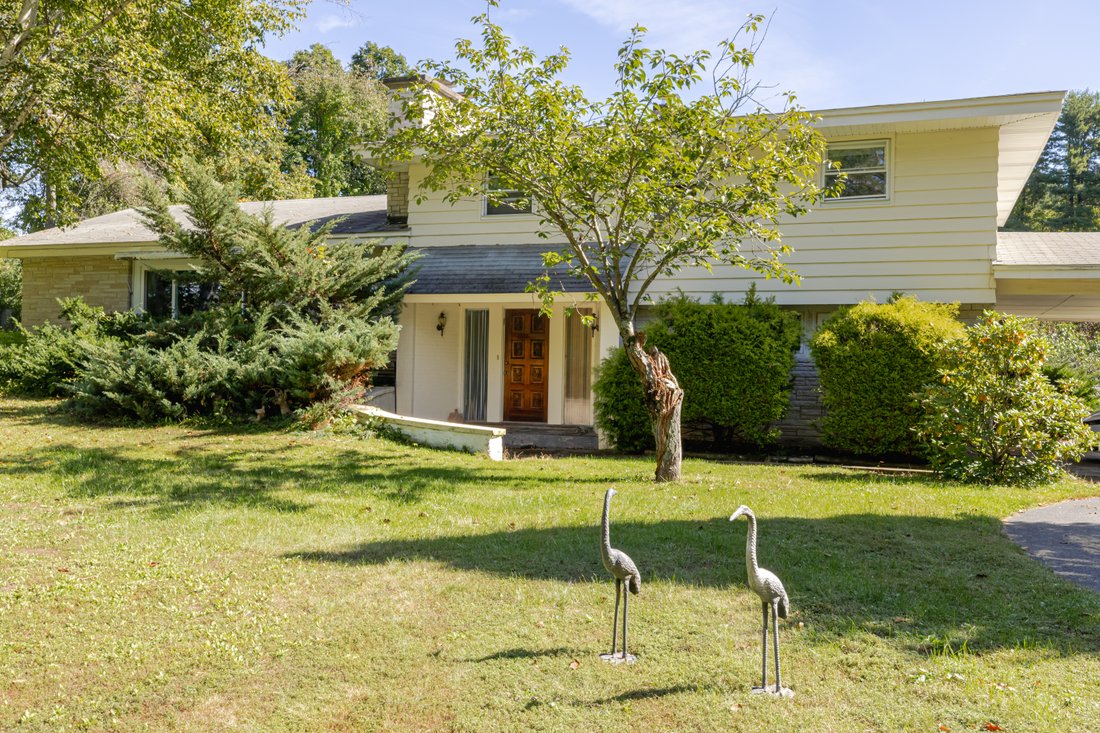 House in Great Barrington, Massachusetts, United States 2 - 19106066