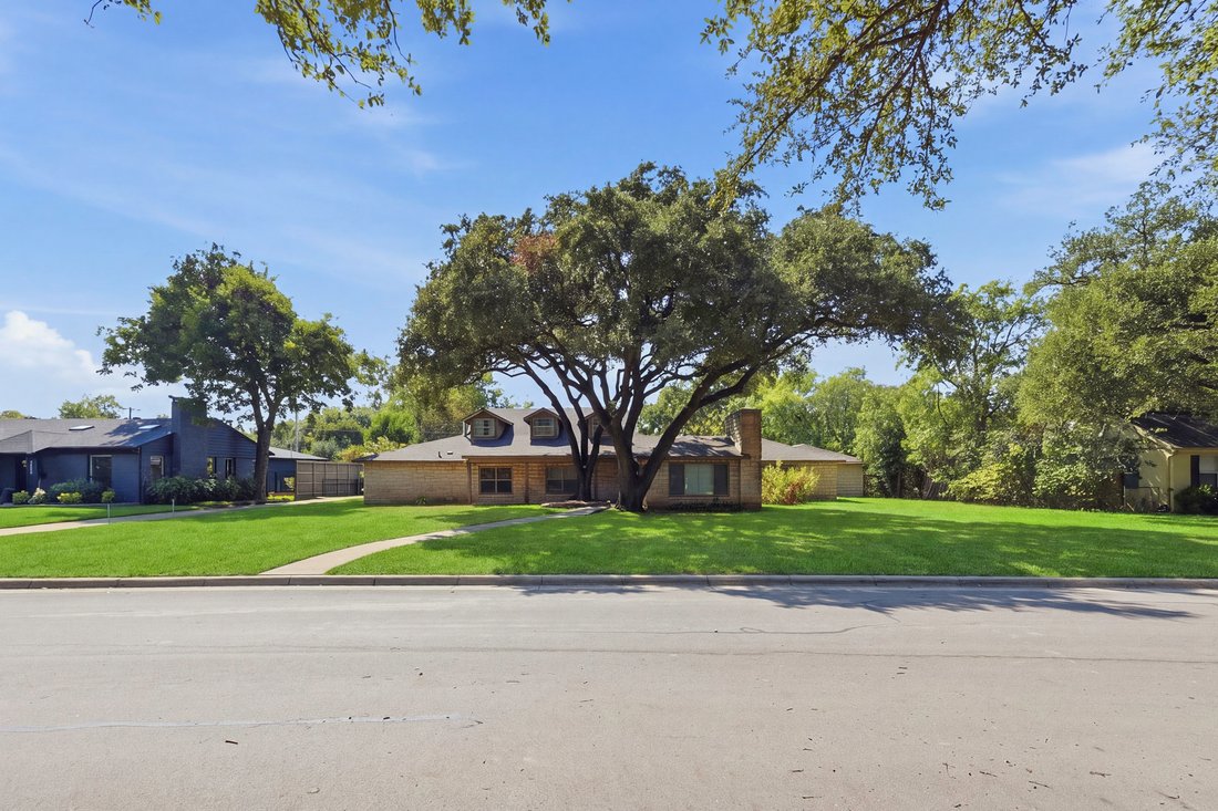 House in Fort Worth, Texas, United States 2 - 19103117