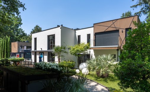 Villa a Charbonnières-les-Bains, Auvergne-Rodano-Alpi, Francia 1