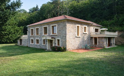 Casa di campagna a Silhac, Auvergne-Rodano-Alpi, Francia 1