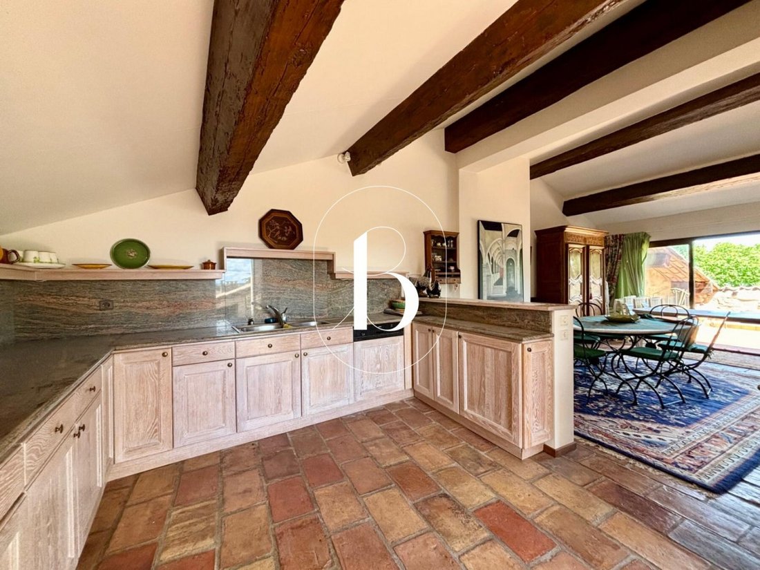 Apartamento en Uzès, Occitania, Francia 2 - 19105288