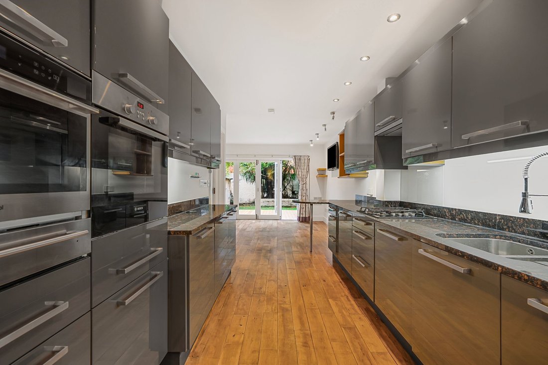 Casa en Hammersmith, Hammersmith y Fulham, Inglaterra 4 - 19103646