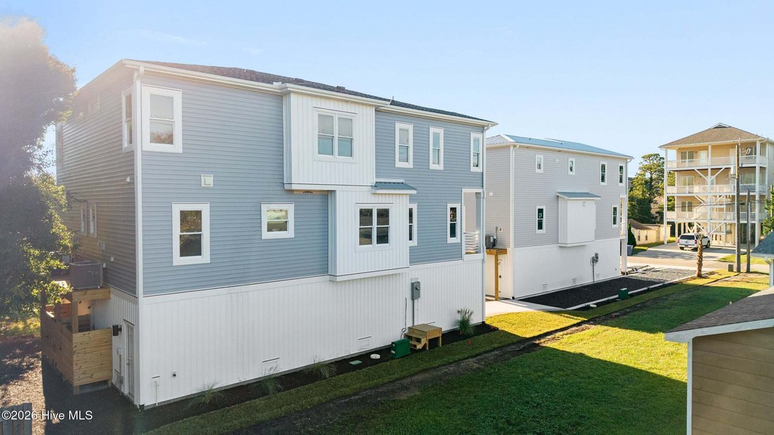 Townhouse in Carolina Beach, North Carolina, United States 2 - 19104654