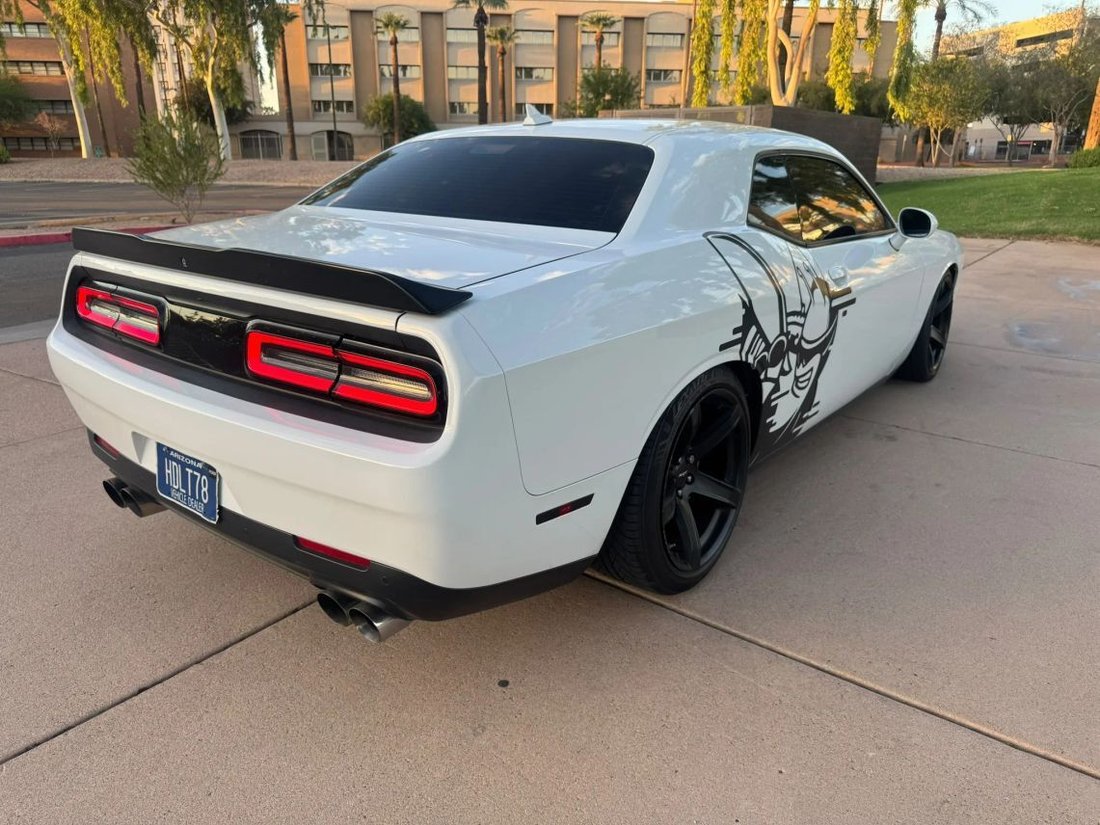 Coupe in Phoenix, AZ, United States 5 - 19105782