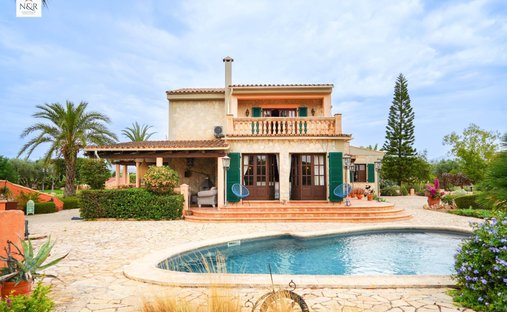 Country House in Consell, Balearic Islands, Spain 1