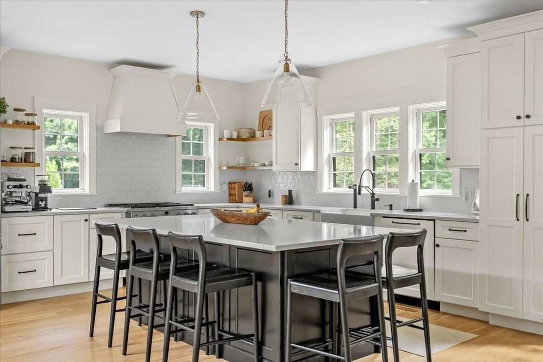 House in Hingham, Massachusetts, United States 4 - 19105568