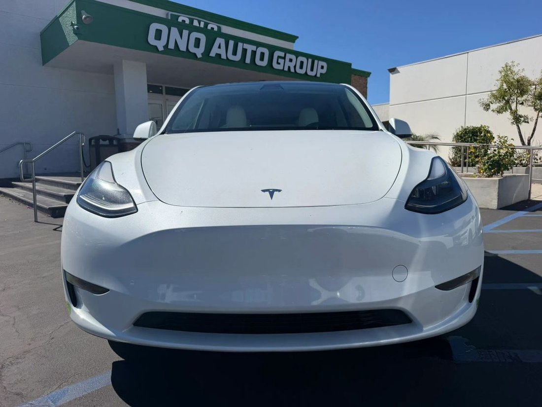 Suv in Ontario, CA, United States 3 - 19105686