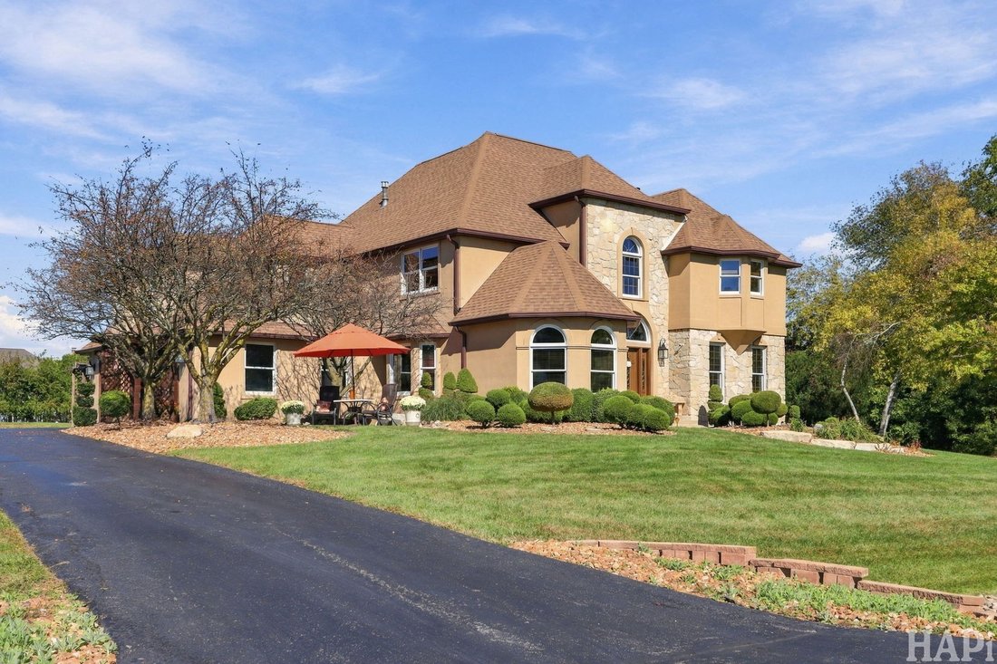 House in Antioch, Illinois, United States 2 - 19104744