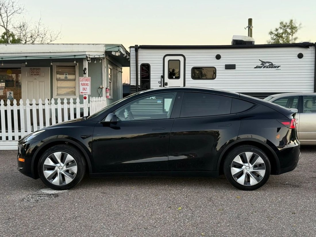 Suv in Orlando, FL, United States 4 - 19105816