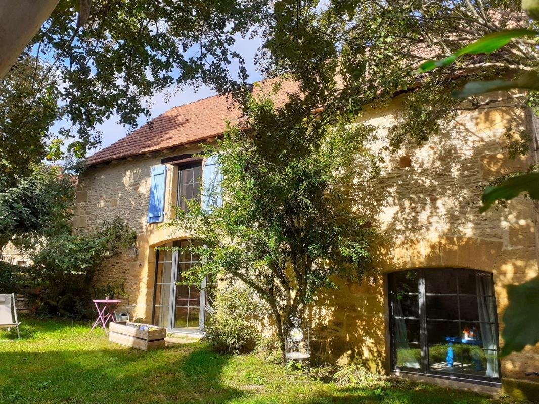 Casa en Distrito de Sarlat-la-Canéda, Nueva Aquitania, Francia 1 - 19105337
