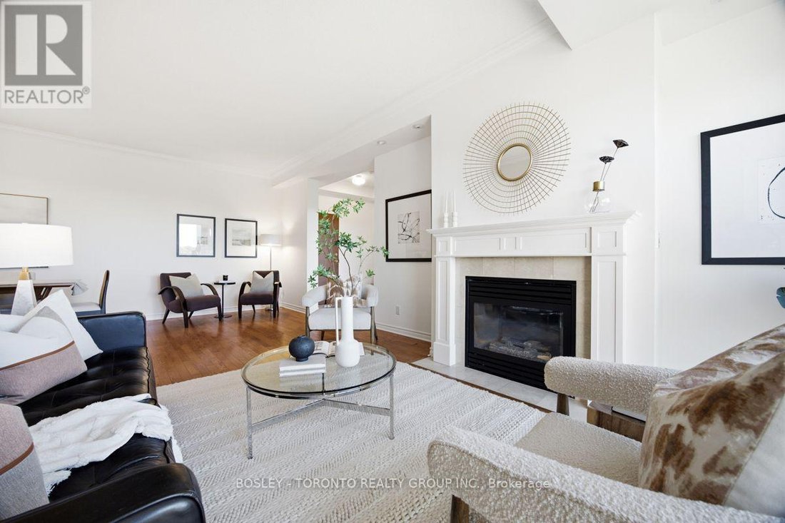 Condo in Toronto, Ontario, Canada 5 - 19106313