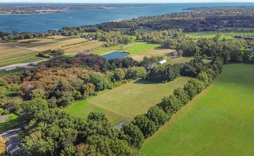 Land in Portsmouth, Rhode Island, Vereinigte Staaten 1