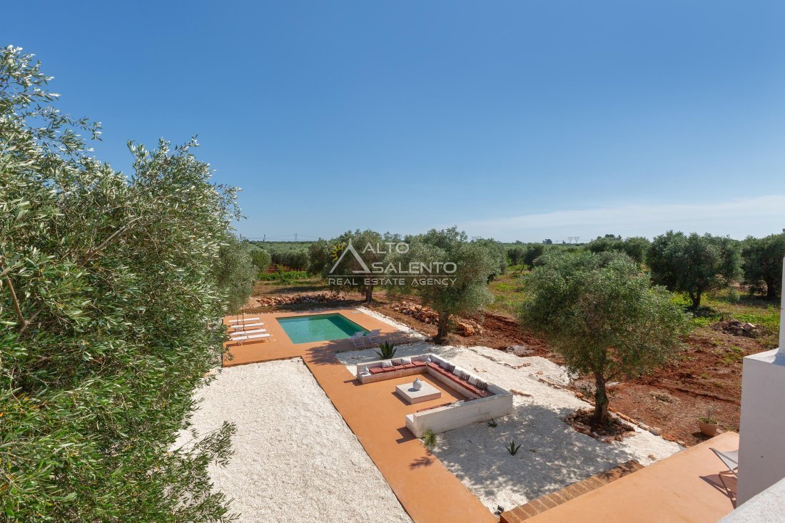 Villa in San Vito dei Normanni, Apulia, Italy 2 - 19104291