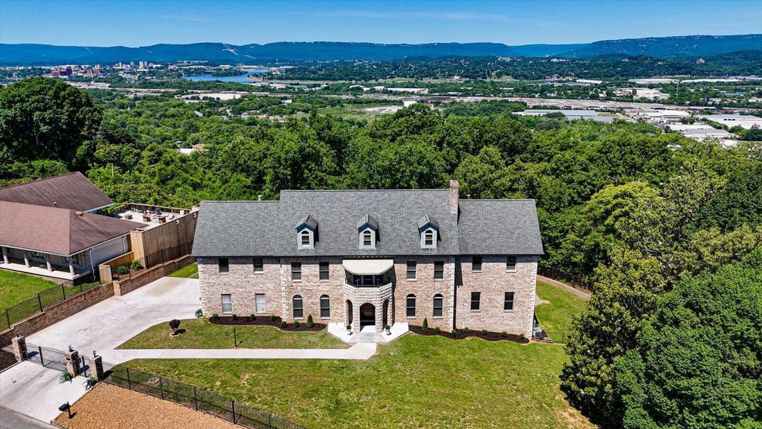 House in Chattanooga, Tennessee, United States 2 - 17939365