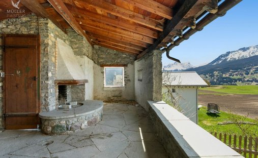 Land in Lantsch/Lenz, Grisons, Switzerland 1