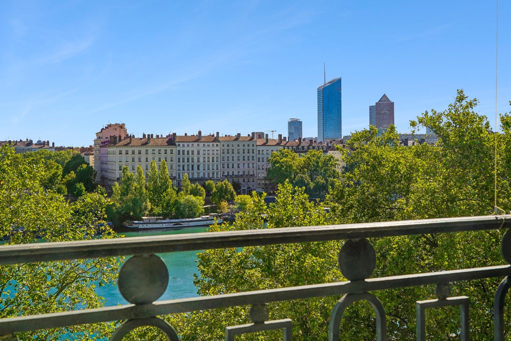 Appartement à Terreaux, Lyon 1er Arrondissement, Lyon 5 - 19103776