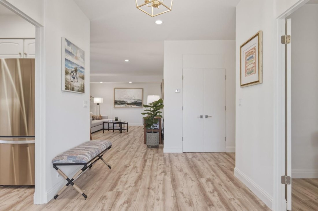Condo in Carmel-by-the-Sea, California, United States 4 - 19103874
