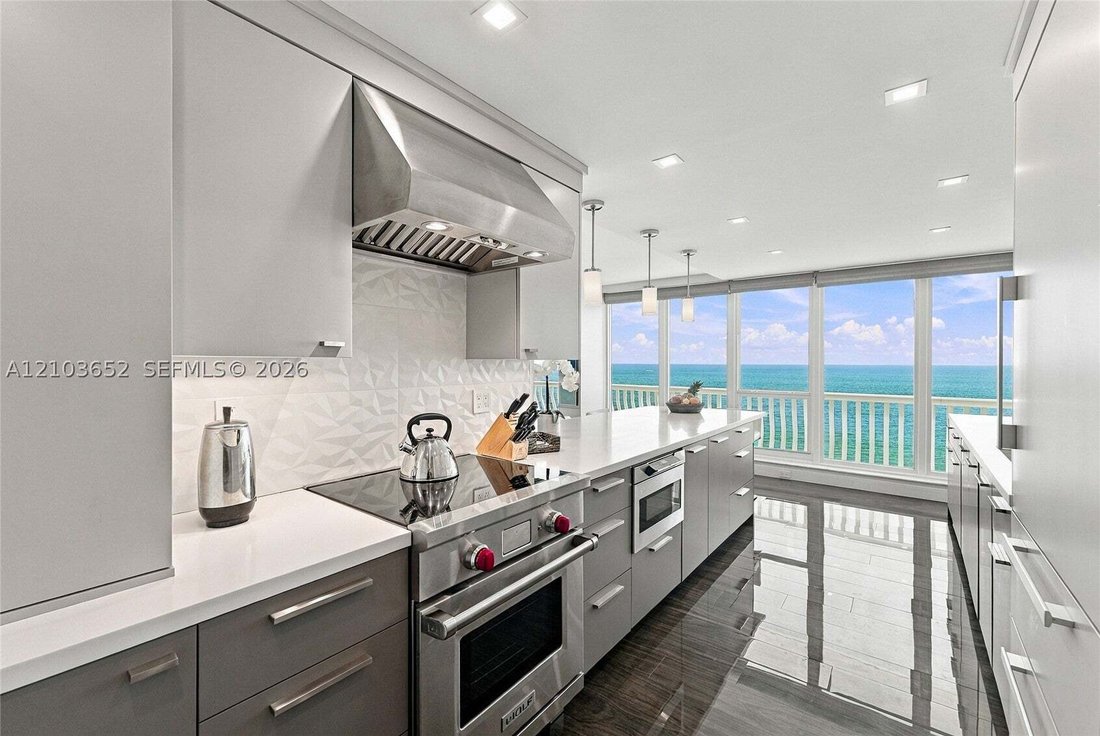 Condo in Fort Lauderdale, Florida, United States 3 - 19103773