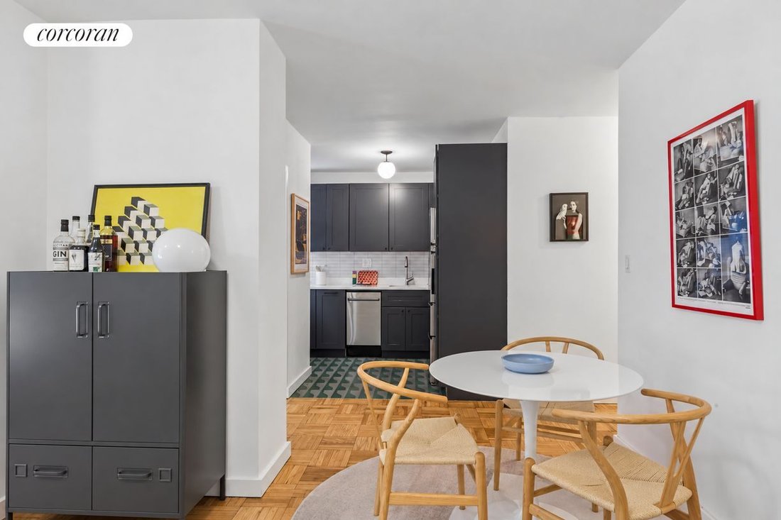 Co Op in New York, New York, United States 4 - 19103005