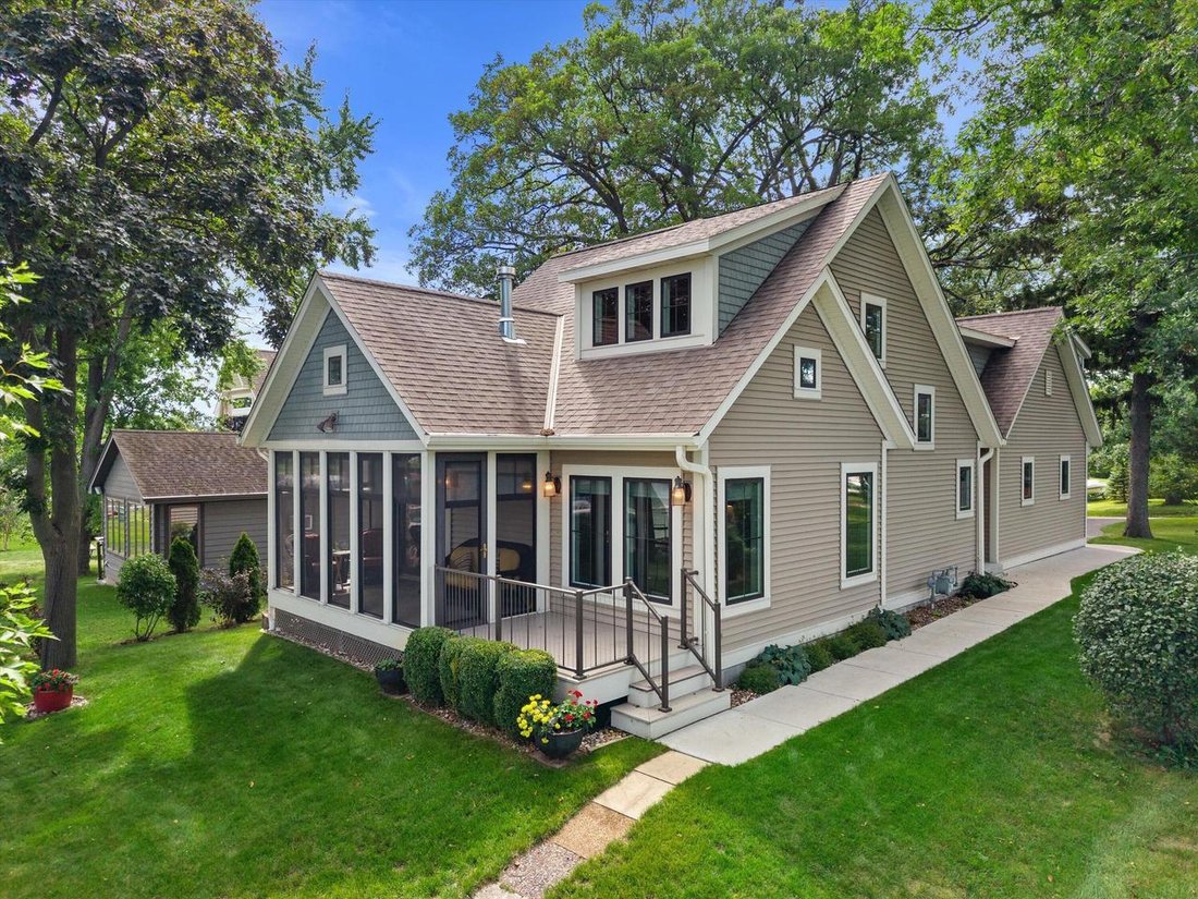 Casa a Okauchee Lake, Wisconsin, Stati Uniti 2 - 19103566