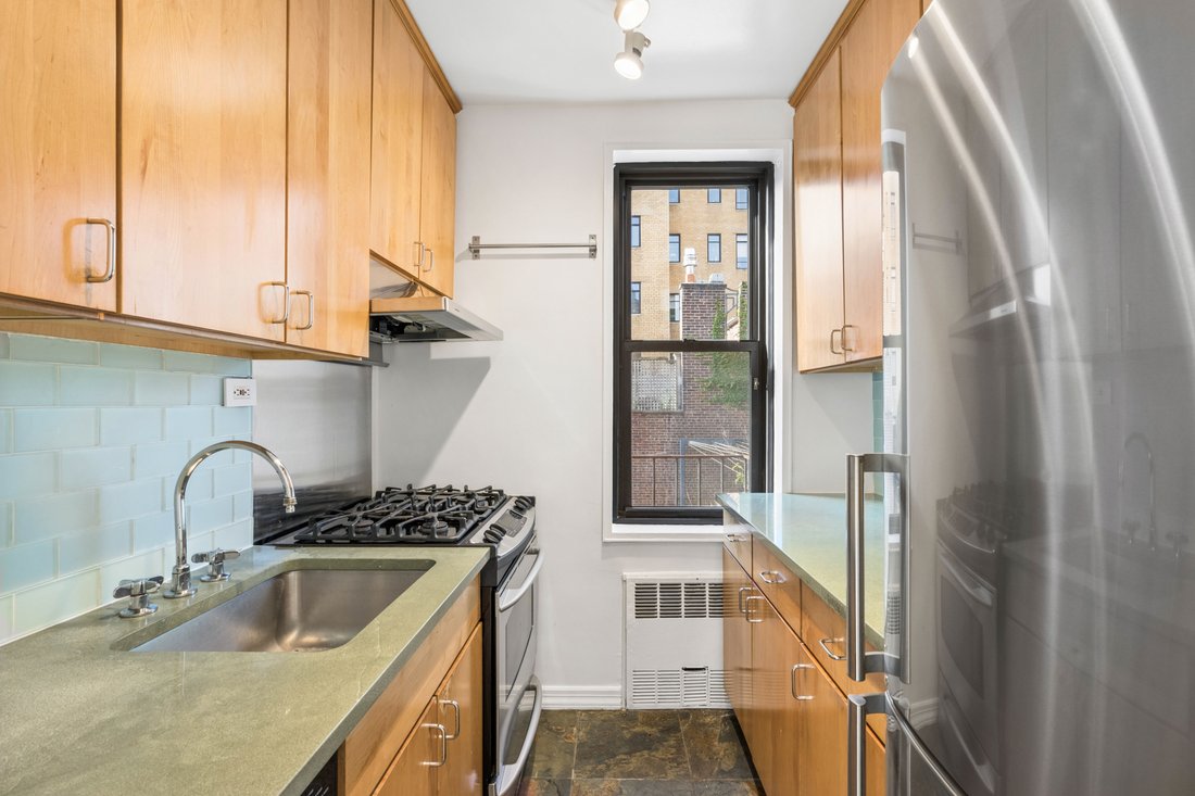 Co Op in New York, New York, United States 1 - 19105259